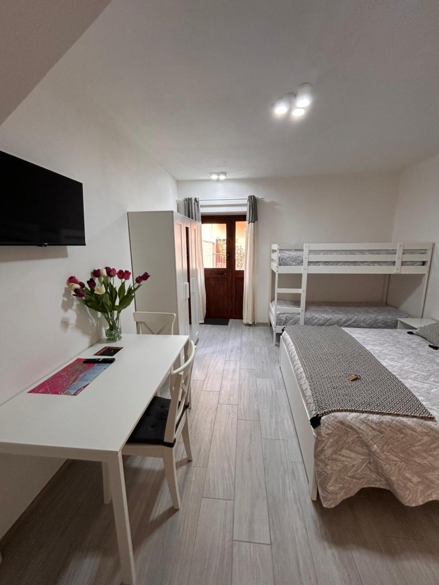 Ferienwohnung Casa Peppina SantʼAntìoco Exterior foto